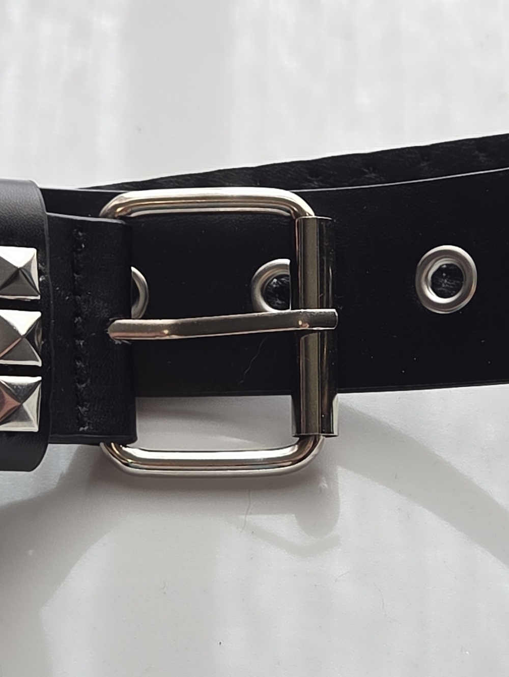 Black Studded Leather Belt with Silver Pyramid Studs - Picture 4 of 6